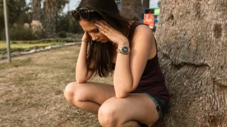 Stress, screen, sedentary lifestyle: Three factors impacting urban health | Health News Stress, screen, sedentary lifestyle: Three factors impacting urban health | Health News